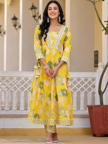 Dhiyona IS Women's Floral Printed Panelled Beads and Stones Anarkali Kurta With Trouser & Dupatta