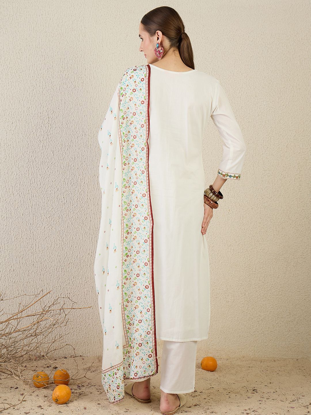 Women Ethnic Motifs Printed Cotton Kurta with Trousers & Dupatta