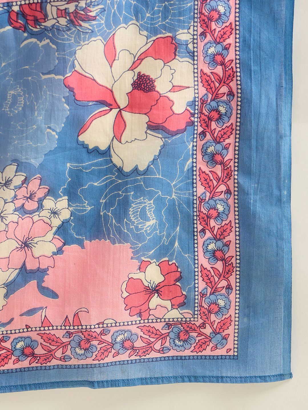 Floral Printed V-Neck Pure Cotton Straight Kurta With Trousers & Dupatta