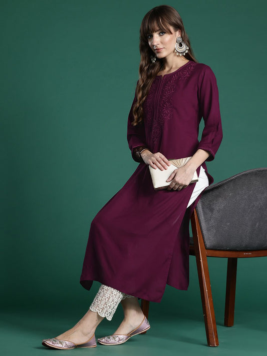 Dhiyona IE Floral Embroidered Thread Work Kurta