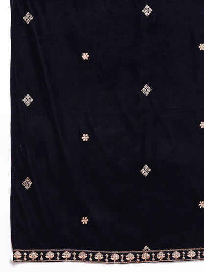 Dhiyona VA Women's Winter Velvet Embroidered Kurta with Trousers & With Dupatta