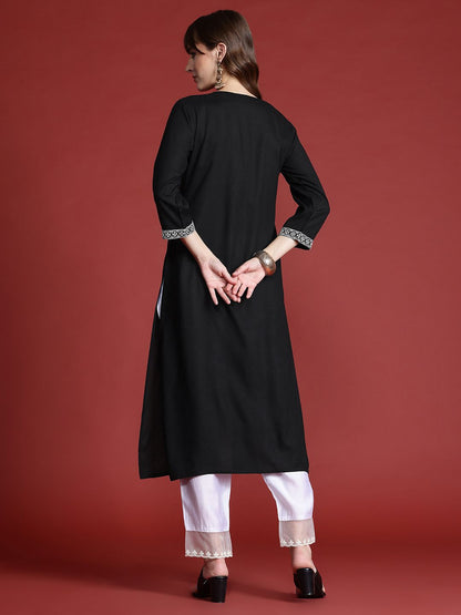 Dhiyona IE Floral Embroidered Thread Work Kurta