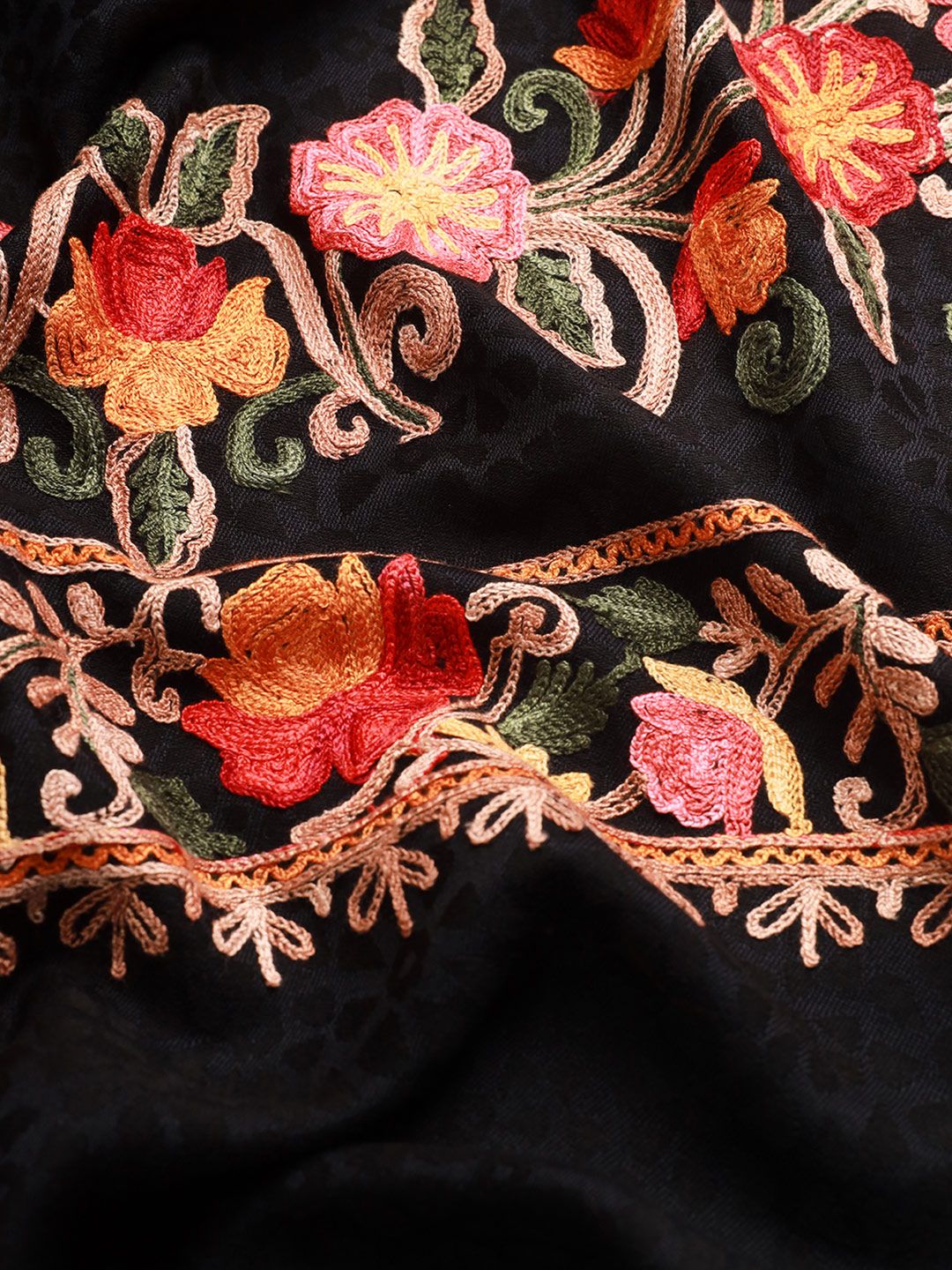Dhiyona PA Women Black Floral Embroidered Shawl