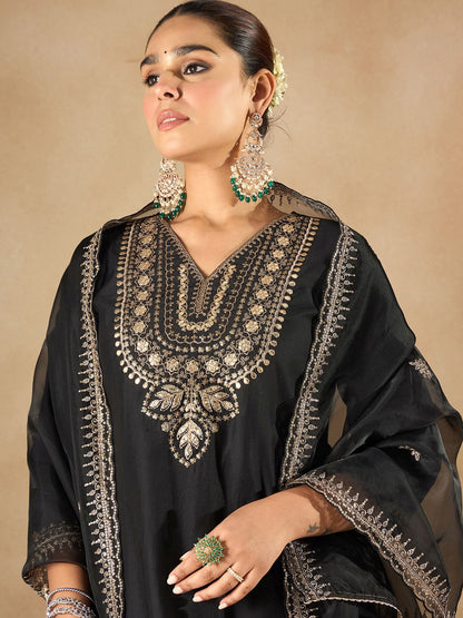 Dhiyona IE Women Ethnic Motifs Embroidered Regular Liva Kurta with Trousers & With Dupatta