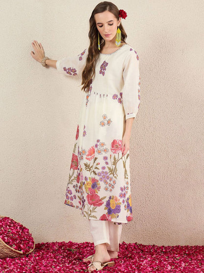 Dhiyona IE Women Floral Printed Cotton Kurta with Trousers