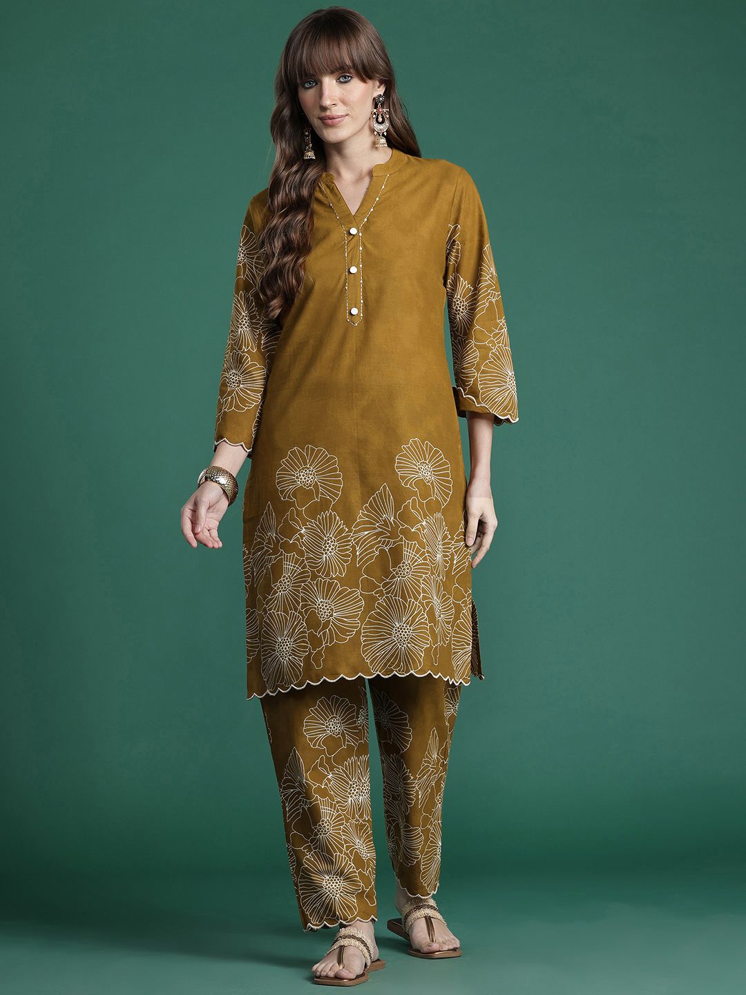Floral Embroidered Thread Work Pure Cotton Kurta with Trousers
