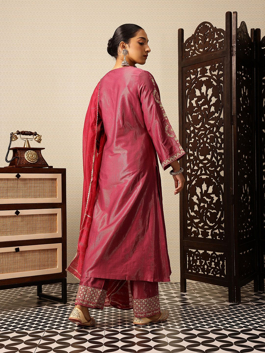 Dhiyona PD Women Floral Yoke Design Thread Work Jashn Kurta with Trousers & Dupatta