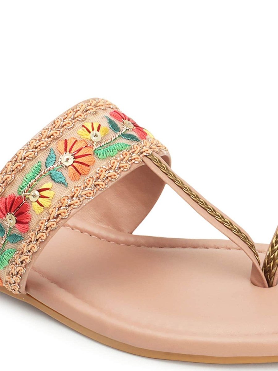Dhiyona AK Embellished One Toe Flats