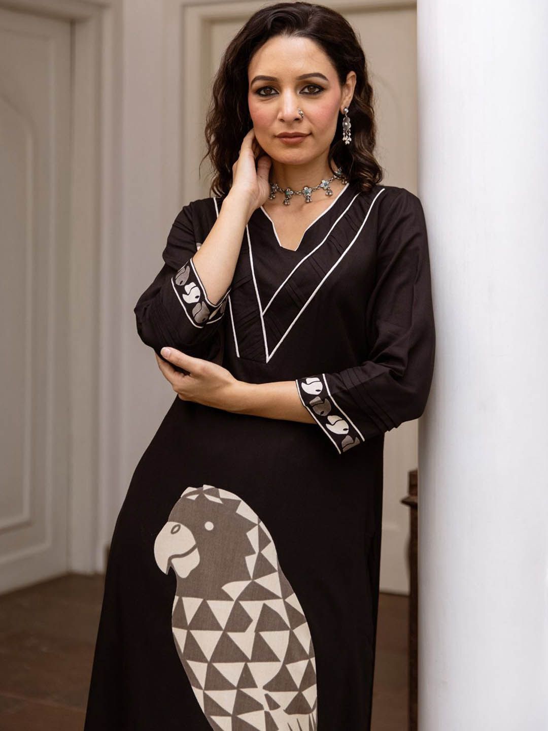 Dhiyona IE Quirky Printed Straight Kurta With Trousers