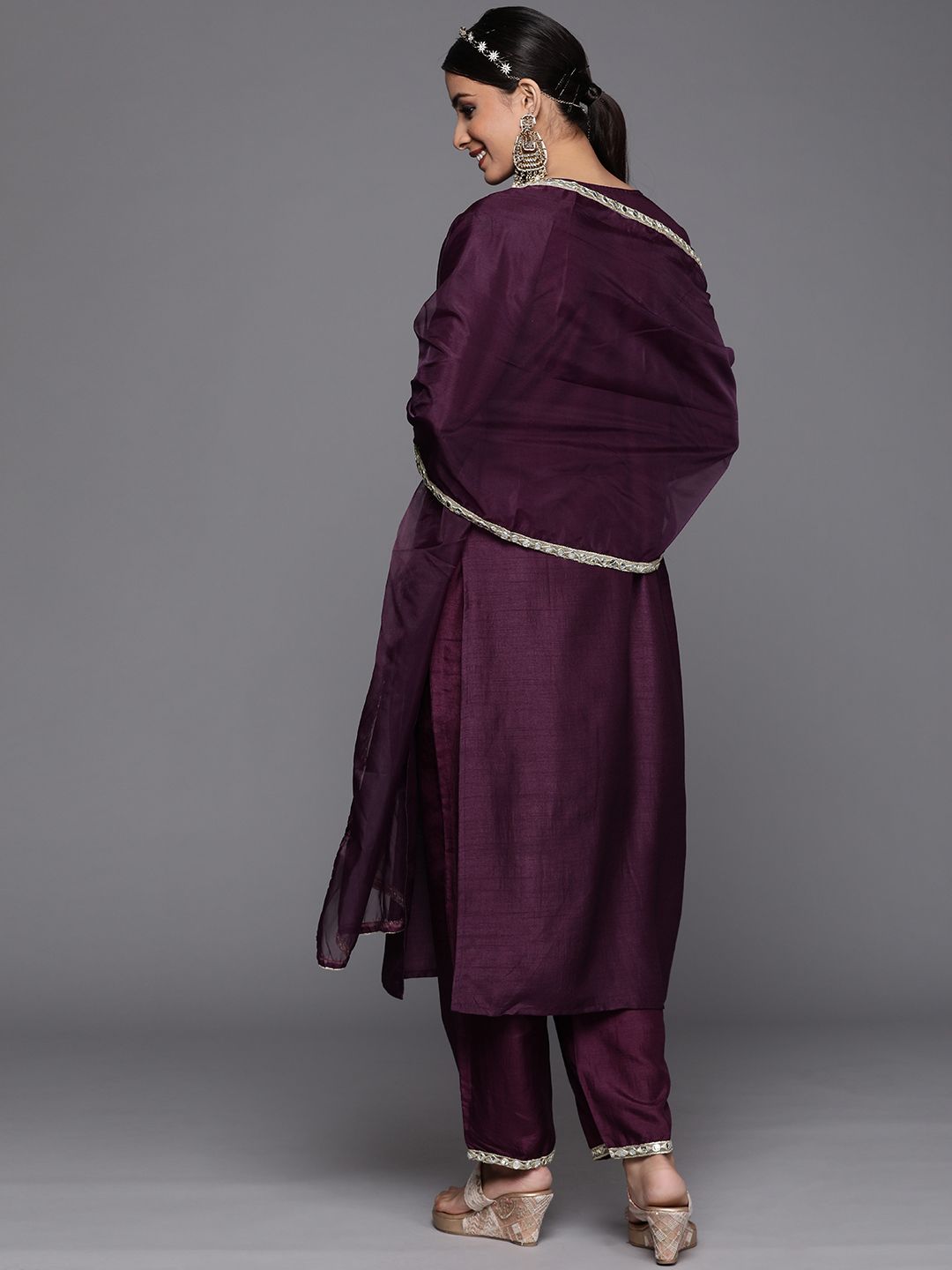 Women Purple Yoke Design Kurta with Trousers & Dupatta