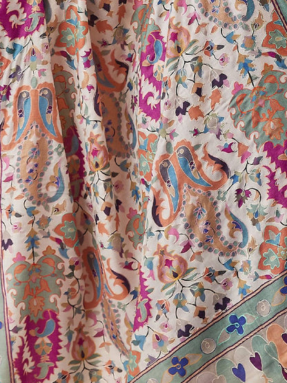 Dhiyona PA Women Floral Embroidered Shawl
