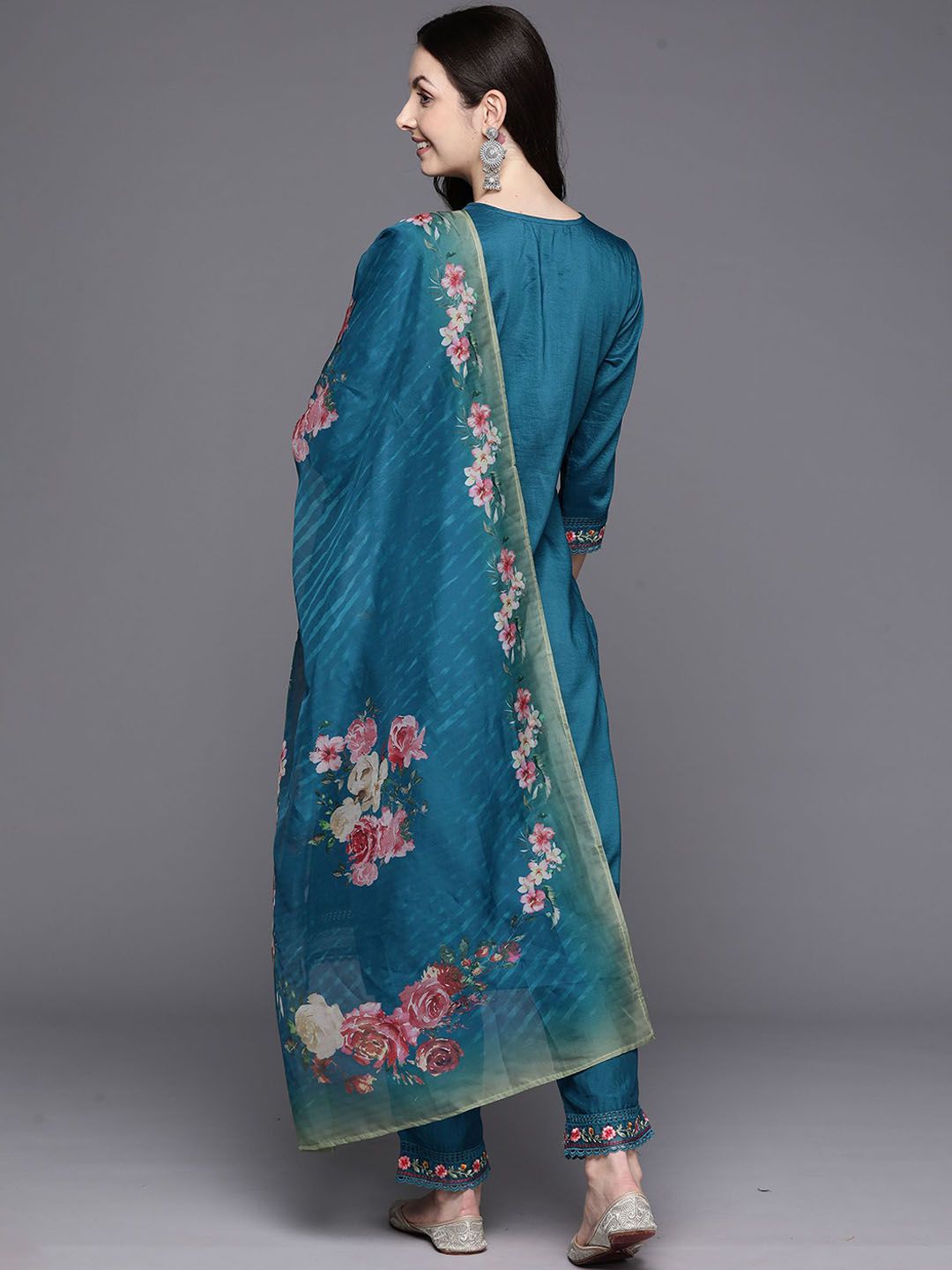 Floral Embroidered Thread Work Straight Kurta With Trousers & Dupatta