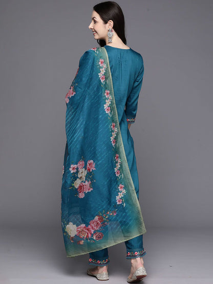 Floral Embroidered Thread Work Straight Kurta With Trousers & Dupatta