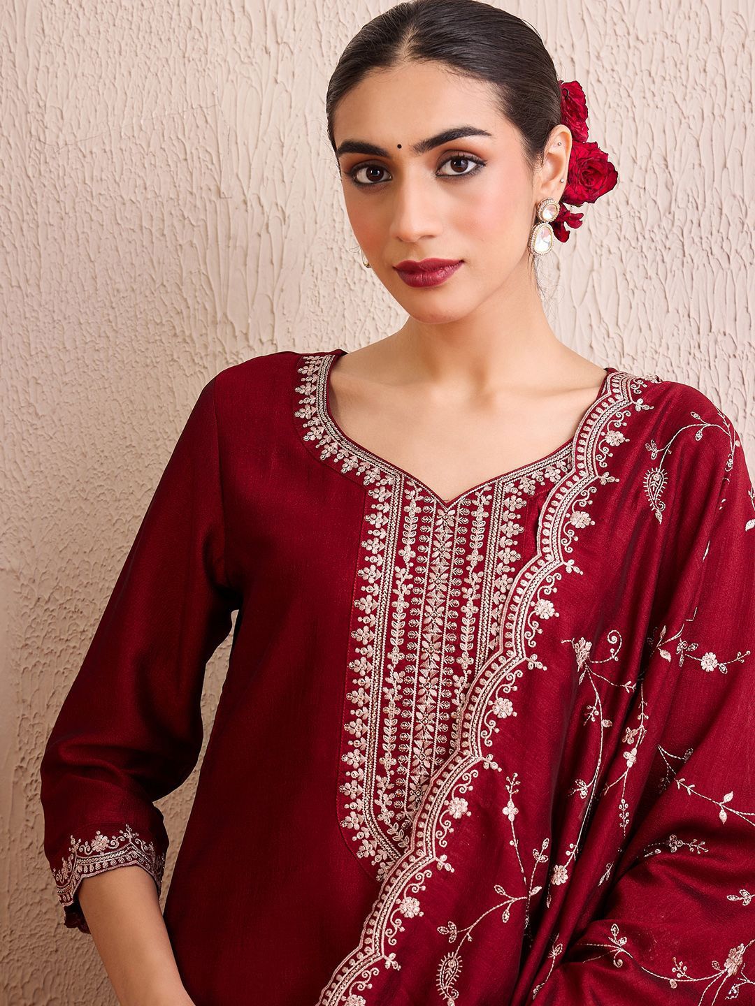 Women Ethnic Motifs Yoke Design Regular Sequinned Kurta with Trousers & With Dupatta