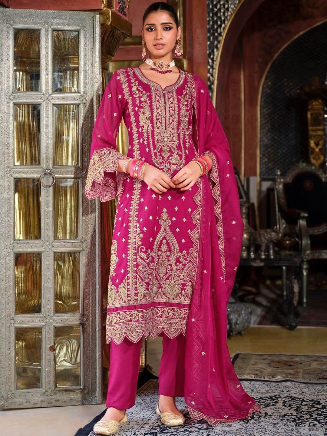 Dhiyona IE Ethnic Motifs Embroidered Zari V-Neck Straight Kurta & Palazzos With Dupatta