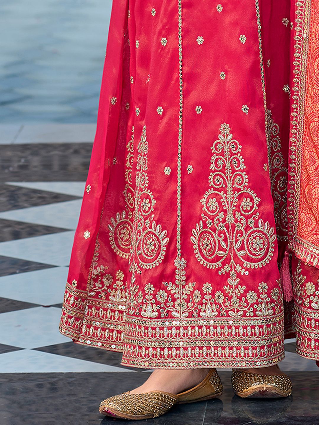 Ethnic Motifs Embroidered Sequinned Anarkali Kurta with Trouser & Dupatta