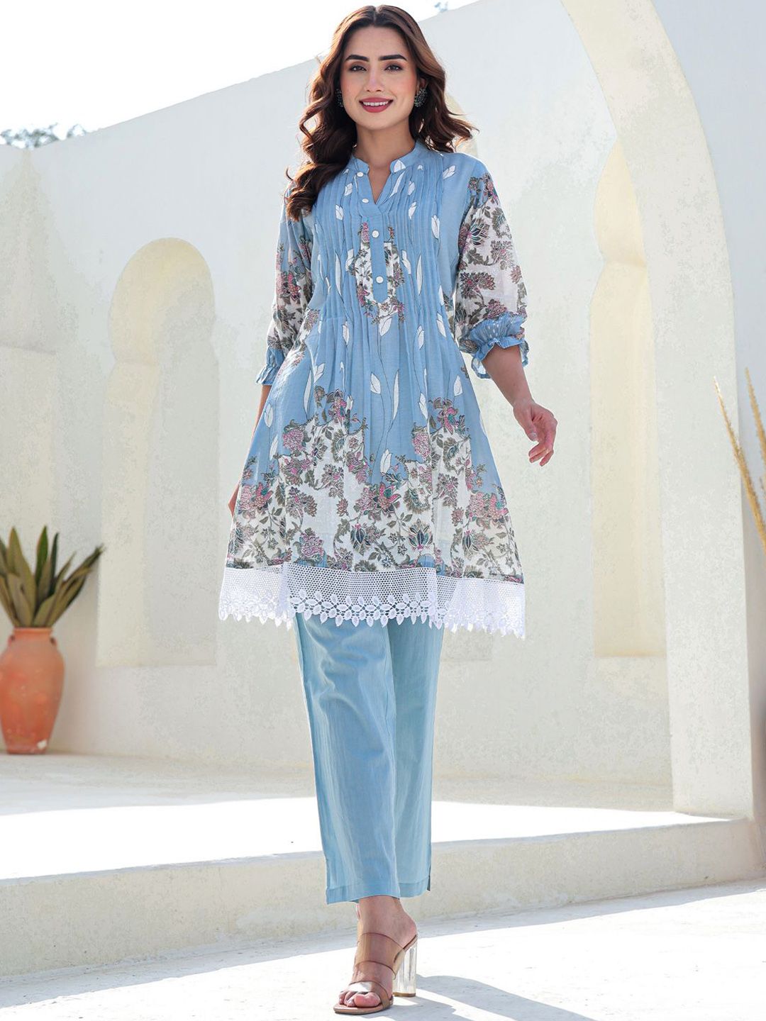 Floral Printed Mandarin Collar A-Line Pure Cotton Kurta With Trousers