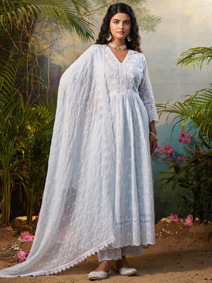 Women Floral Embroidered Regular Thread Work Kurta Trousers With Dupatta Set