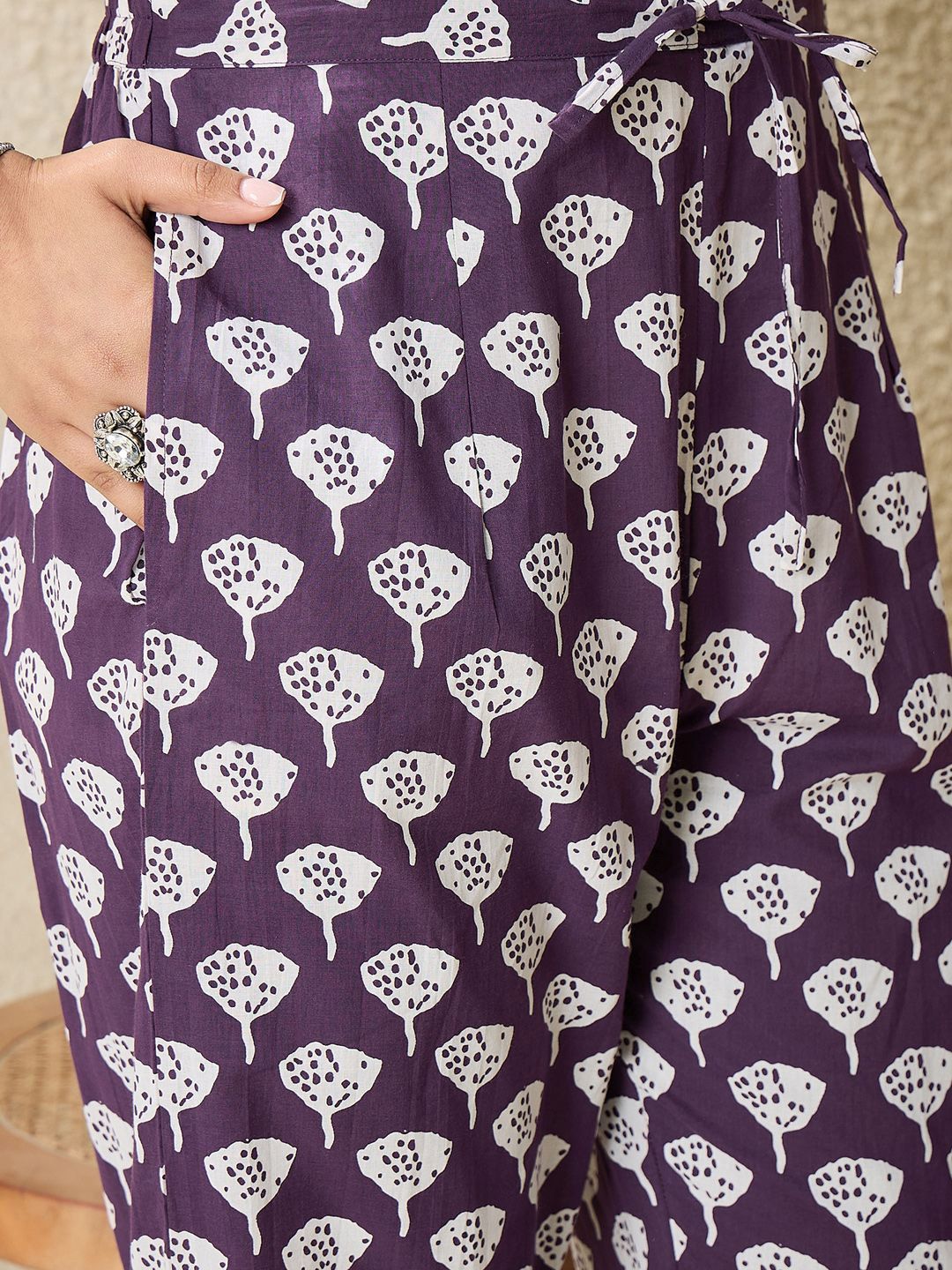 Dhiyona IE Floral Printed V-Neck Pure Cotton Straight Kurta With Trousers And Dupatta