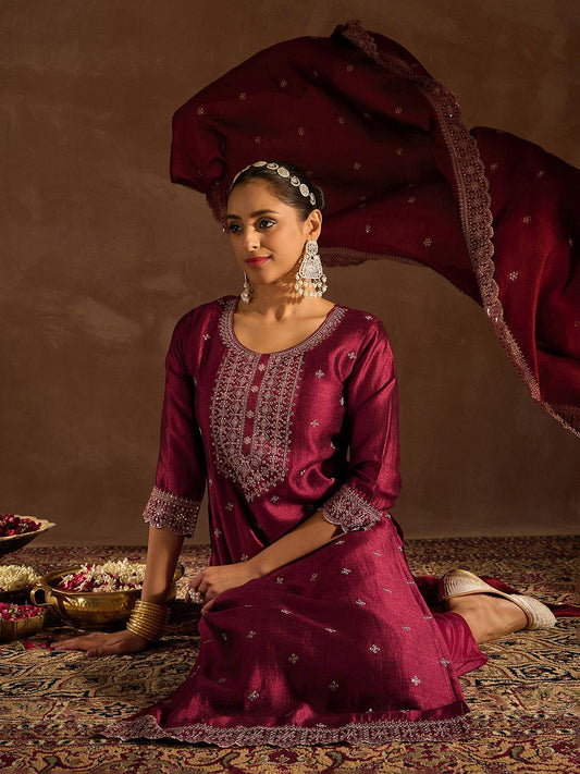 Dhiyona IE Ethnic Motifs Embroidered Thread Work Straight Kurta with Trousers & Dupatta