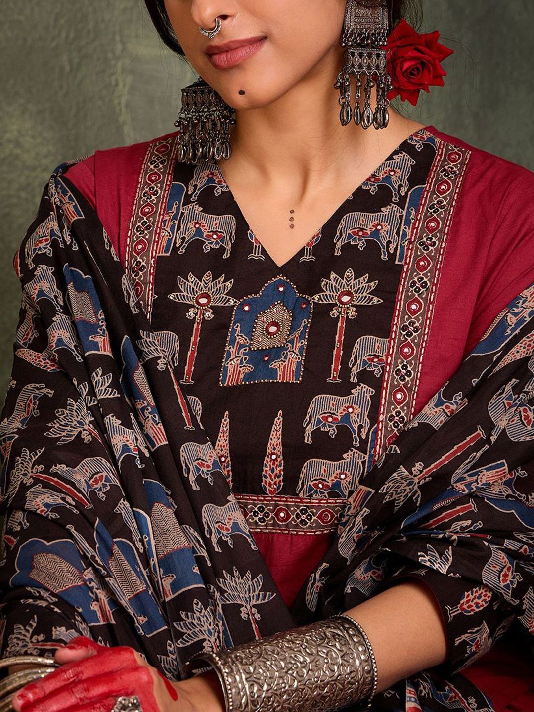 Ethnic Motifs Yoke Design Pure Cotton Straight Kurta With Trousers & Dupatta