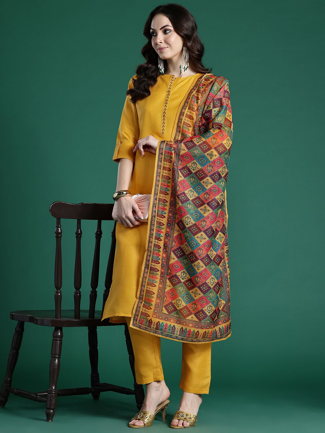 Dhiyona IE Ethnic Motifs Embroidered Regular Kurta with Trousers & Dupatta