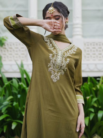 Floral Embroidered Kurta with Trousers & Dupatta