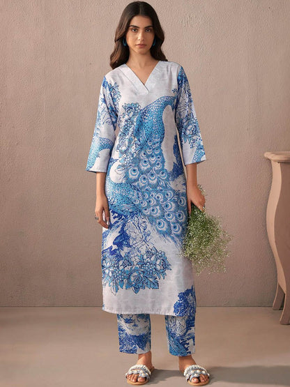 Women Floral Printed Regular Kurta with Trousers