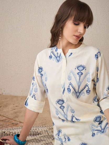 Dhiyona IE Women Printed Regular Kurta with Trousers