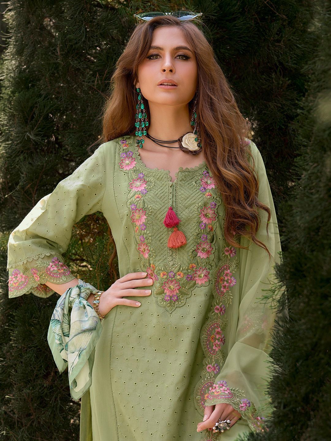 Women Floral Embroidered Regular Sequinned Cotton Kurta with Trousers & Dupatta