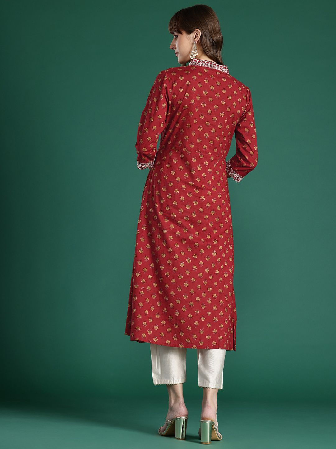 Dhiyona IE Ethnic Motifs Embroidered Mirror Work Pure Cotton Kurta