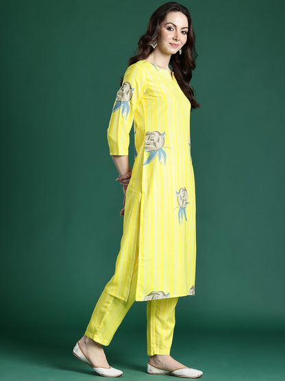 Floral Printed Regular Kurta with Trousers
