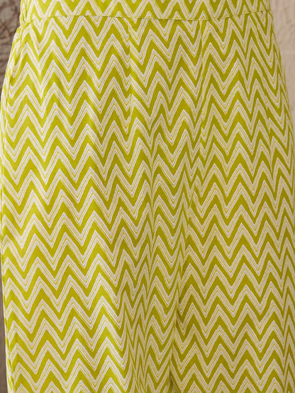 Women Printed Regular Pure Cotton Kurta with Trousers