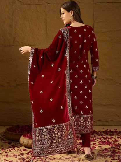 Dhiyona PD Women Embroidered Velvet Straight Kurta With Trousers And Dupatta