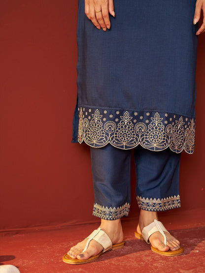 Dhiyona IE Women Floral Embroidered Kurta with Trousers & Dupatta