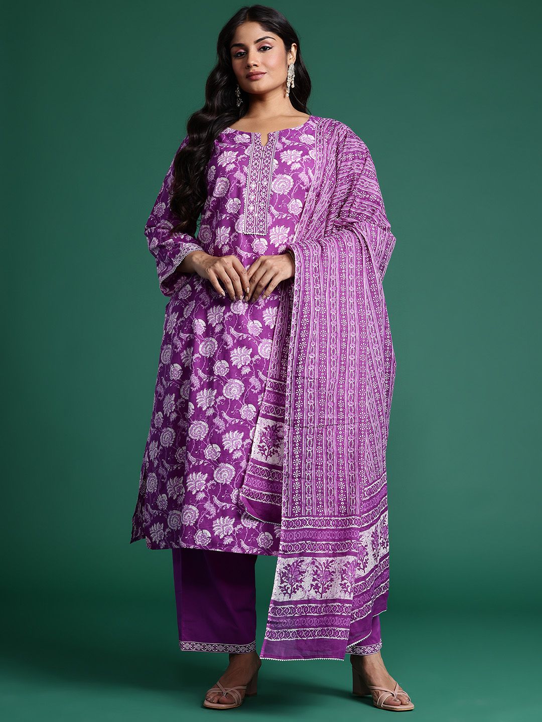 Dhiyona IE Plus Size Floral Printed Mirror Work Pure Cotton Kurta Set