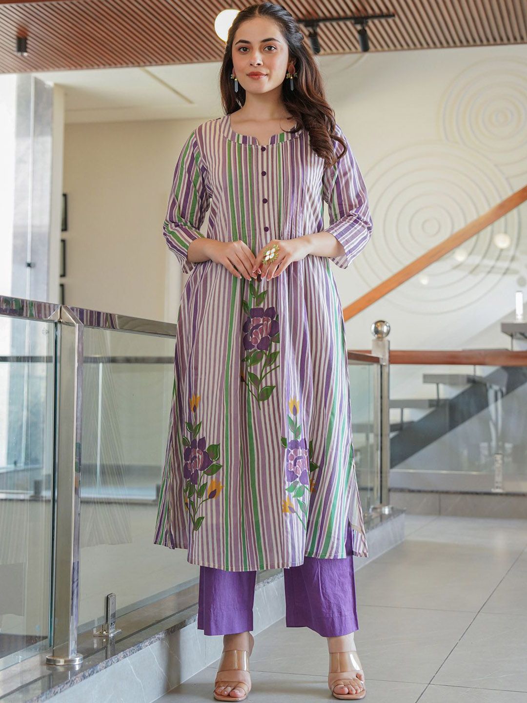 Floral Printed Notch Neck A Line Pure Cotton Kurta With Trousers