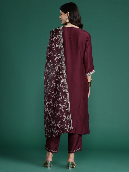 Women Floral Embroidered Thread Work Kurta with Trousers & Dupatta