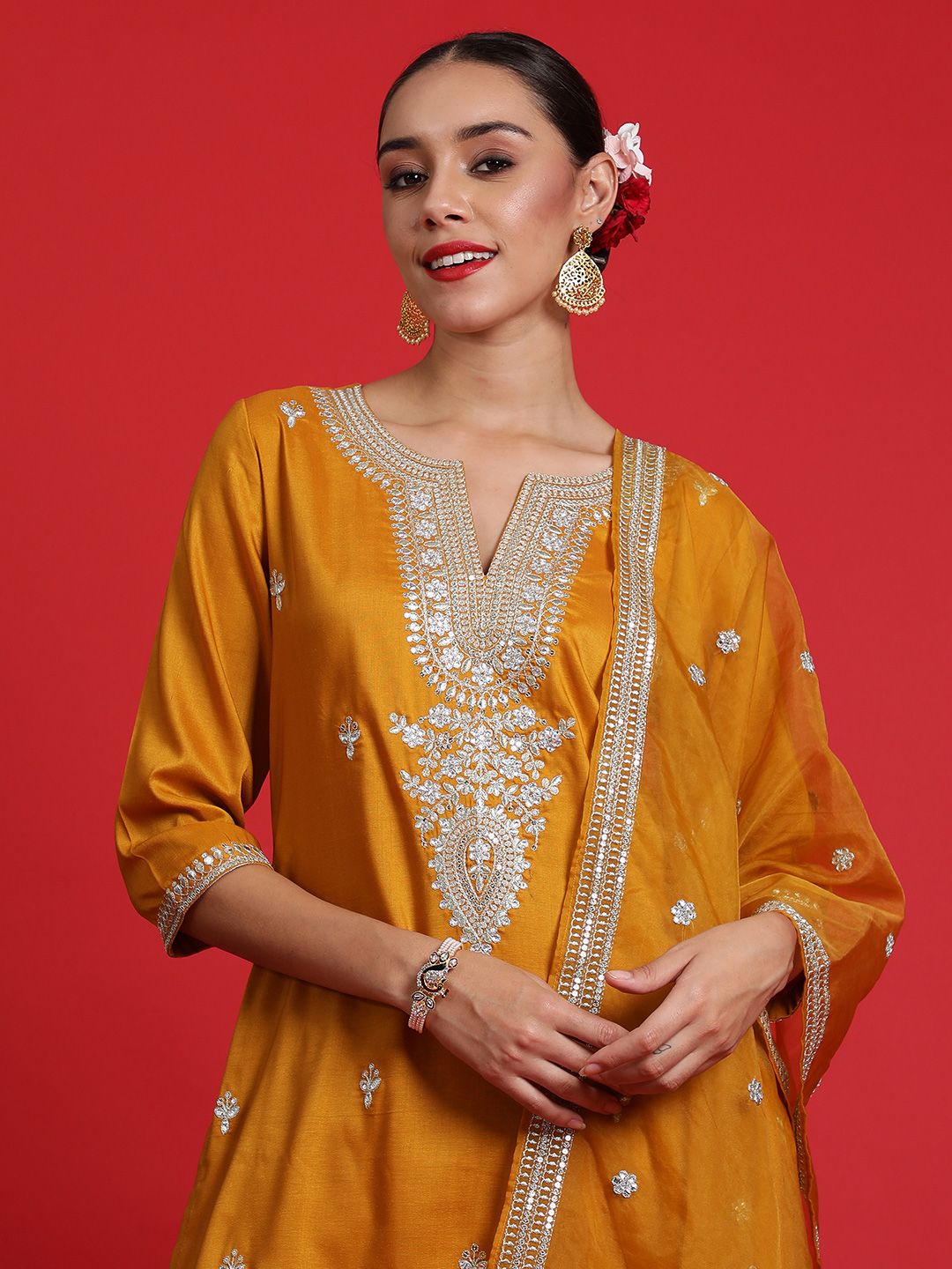 Floral Embroidered Regular Sequinned Kurta with Trousers & Dupatta