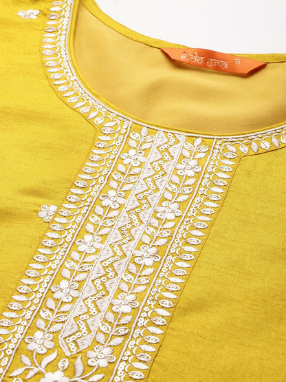 Dhiyona IE Floral Embroidered Sequinned Kurta With Trousers & Dupatta