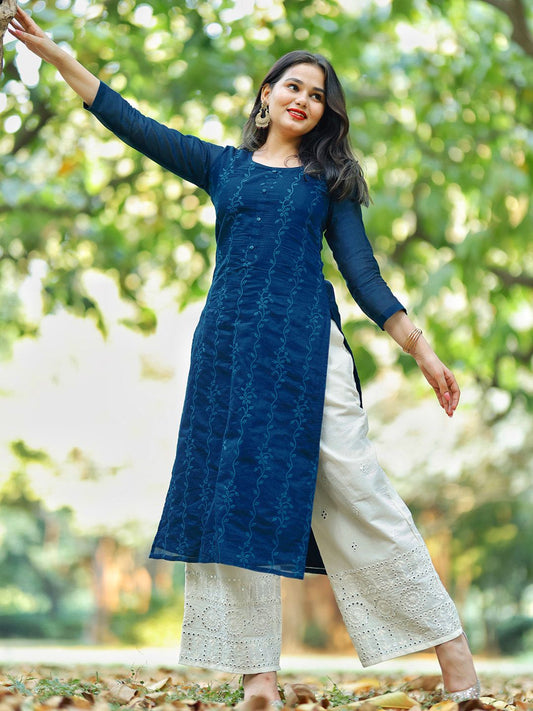 Dhiyona LB Women's Floral Embroidered Chanderi Silk Kurta