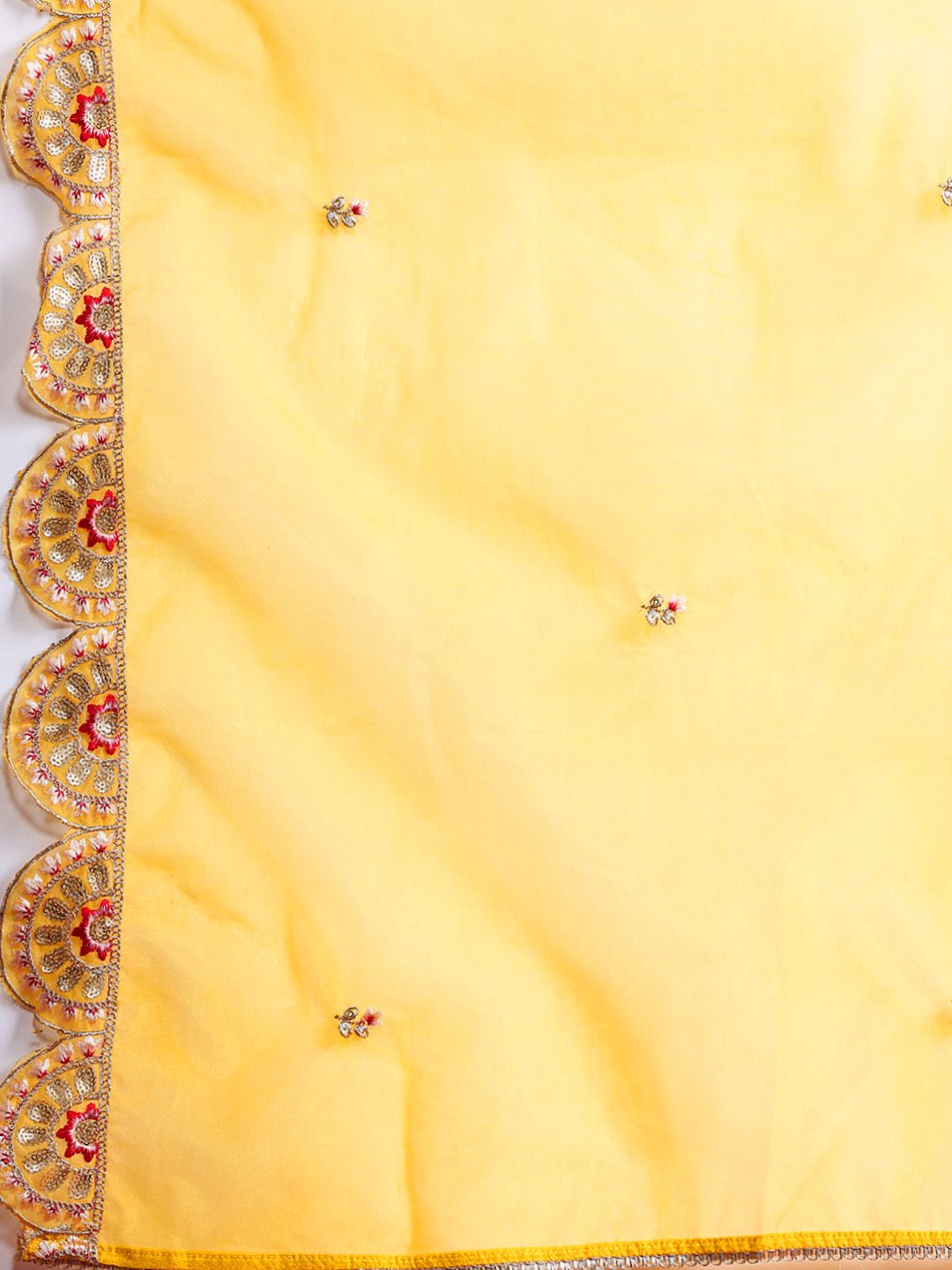 Ethnic Motifs Embroidered Sequinned Kurta With Trousers & Dupatta