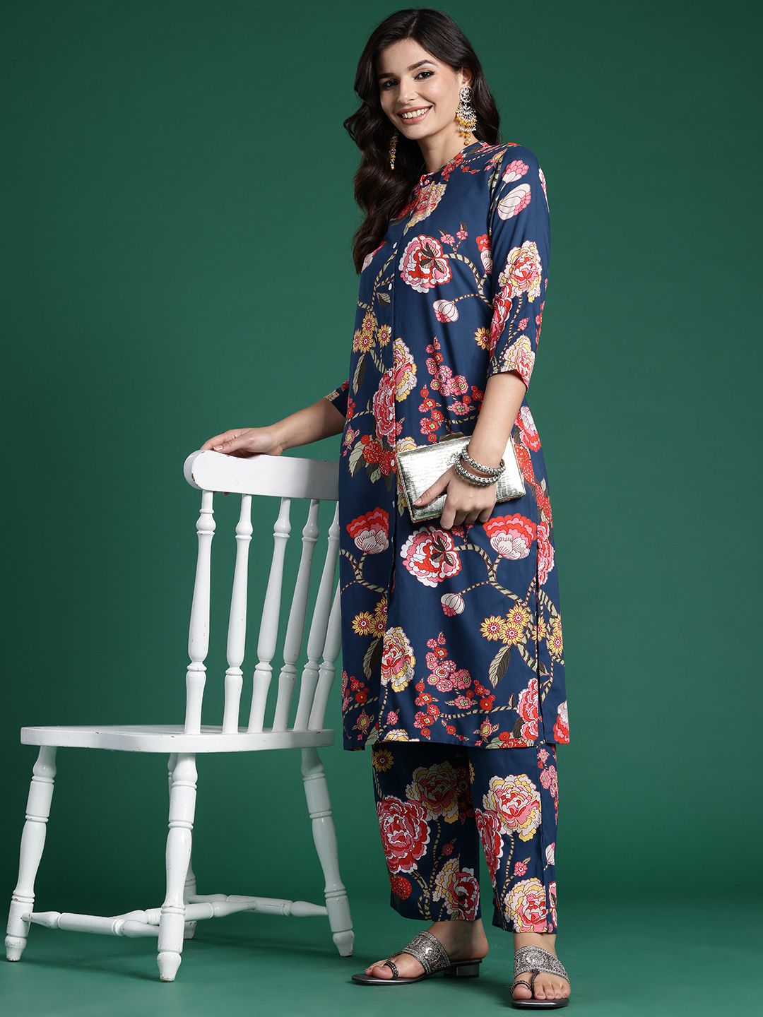 Dhiyona IE Women Floral Printed Regular Kurta with Palazzos