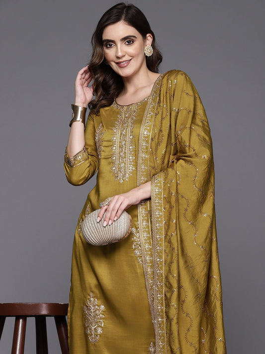 Dhiyona IE Women Ethnic Motifs Embroidered Regular Sequinned Kurta with Trousers & Dupatta