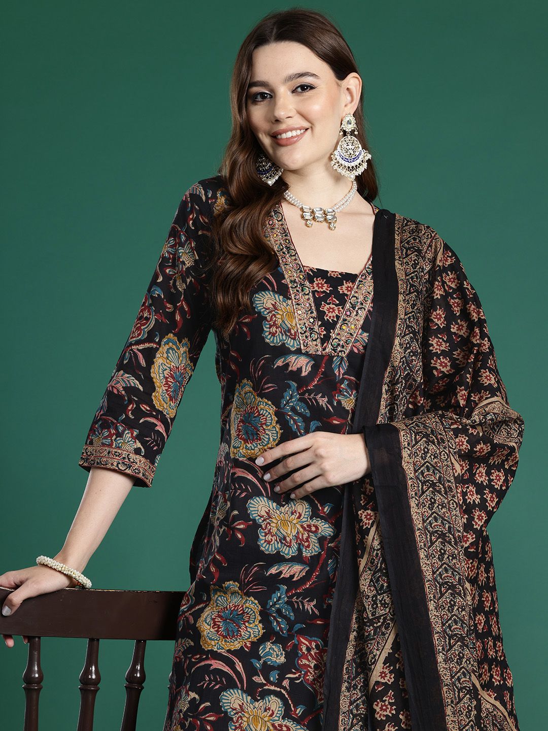 Dhiyona IE Floral Printed Sequinned Pure Cotton Kurta With Trousers & Dupatta