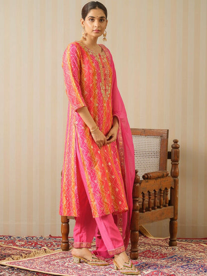 Dhiyona PD Women Pink Bandhani Printed Straight Kurta & Trousers With Dupatta