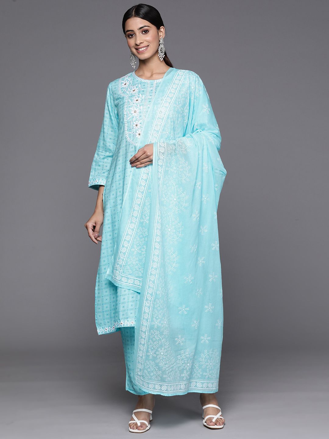 Dhiyona IE Women Turquoise Blue Floral Embroidered Thread Work Kurta with Trousers & With Dupatta