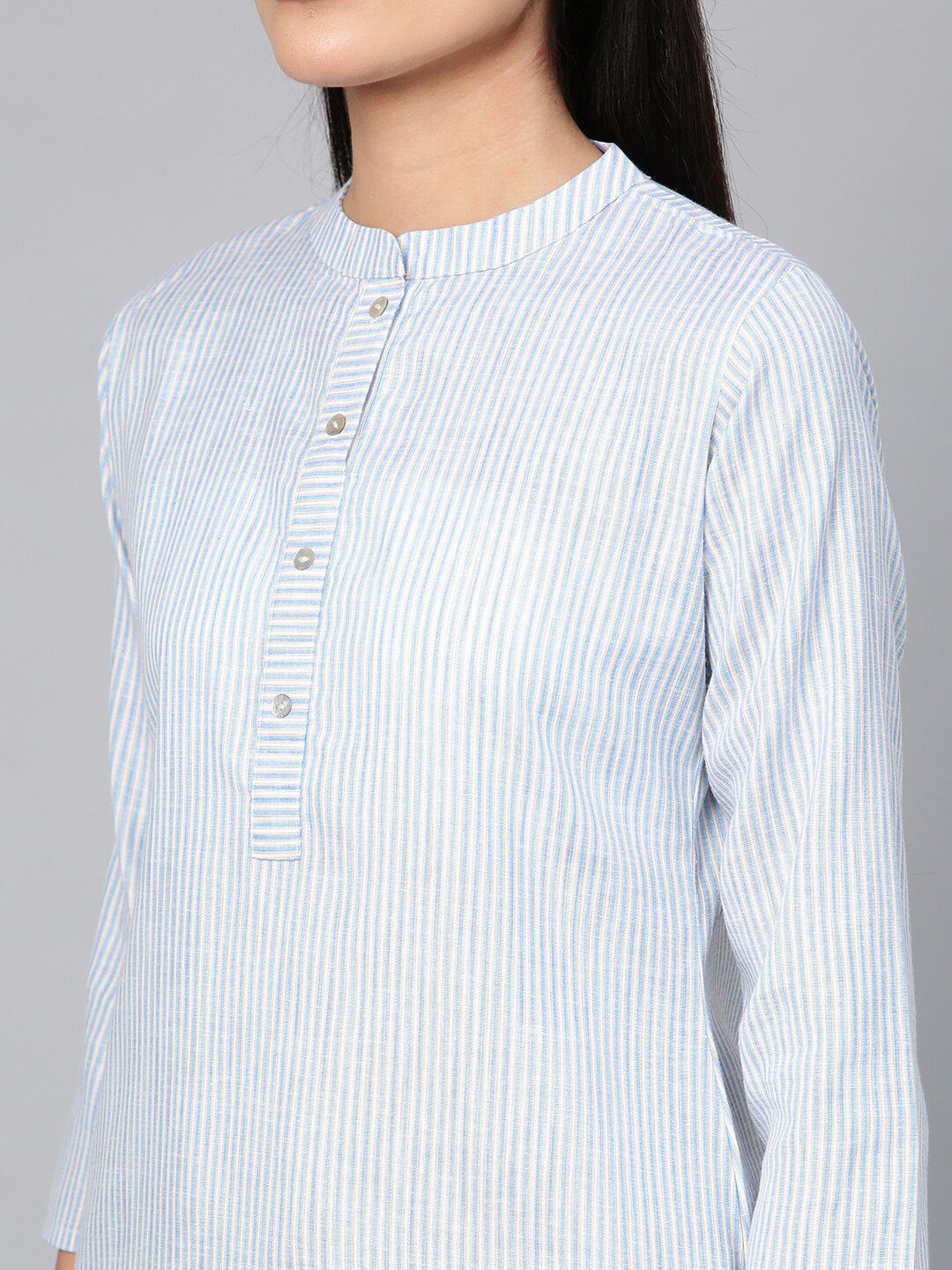 Dhiyona IE Women Blue Striped Cotton Kurta