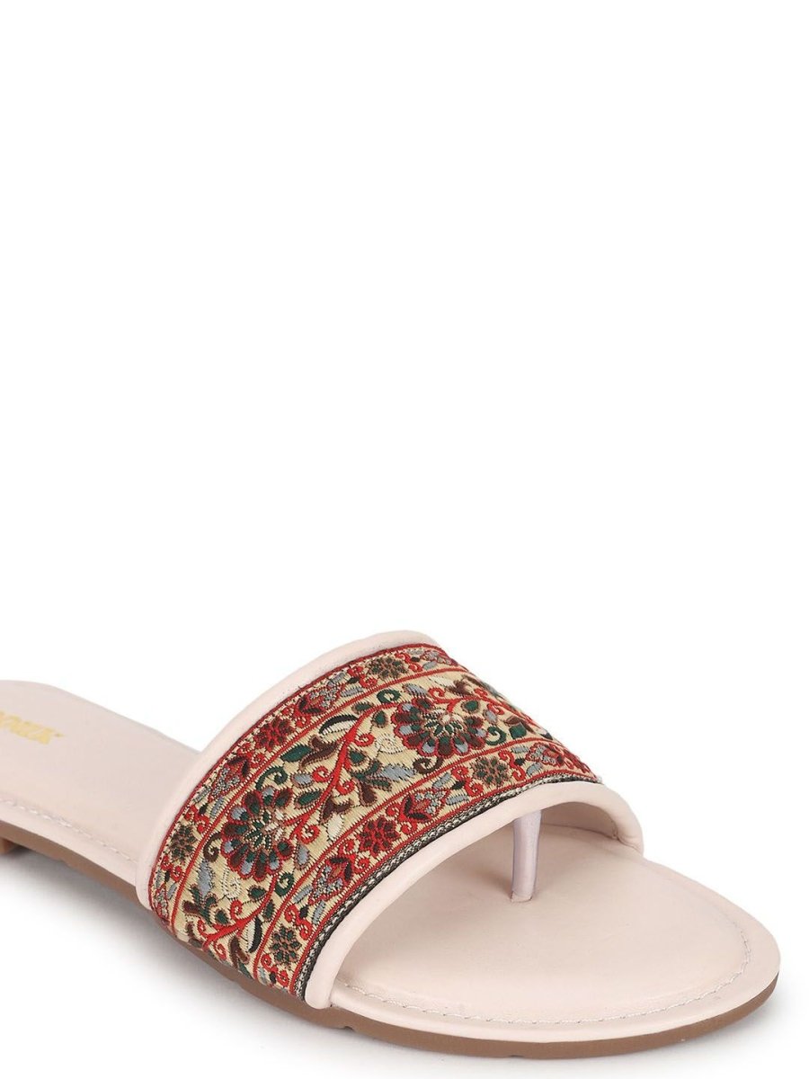 Dhiyona AK Women Woven Design Embroidered Open Toe Flats