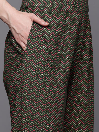 Women Green Ethnic Motifs Printed Gotta Patti Kurta with Trousers & With Dupatta